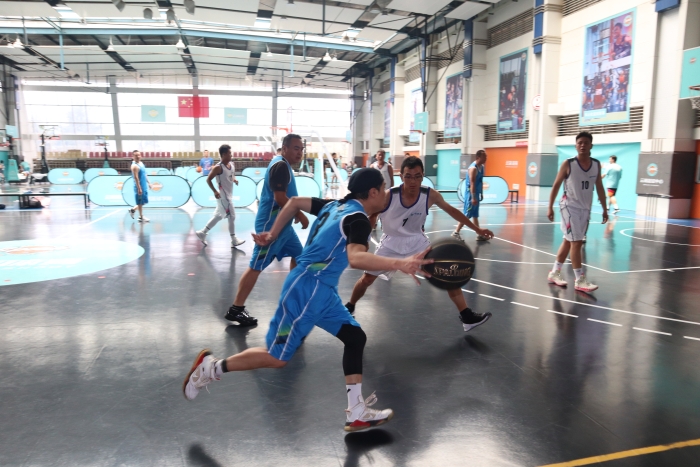 環(huán)湖路夢(mèng)之隊(duì)（資源開(kāi)發(fā)黨支部）VS曼巴精神隊(duì)（宜石、石瀘聯(lián)合黨支部） (5)